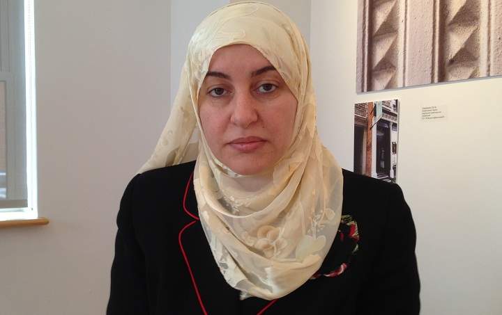  Rania El-Alloul .