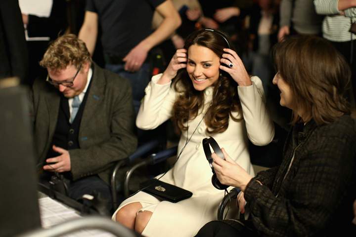 Catherine, Duchess of Cambridge watches live filming of a scene during an official visit to the set of Downton Abbey at Ealing Studios on March 12, 2015 in London, England. (Photo by Chris Jackson - WPA Pool/Getty Images)