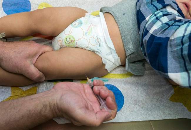 Survey: Parents increasingly ask doctors to delay vaccines - image
