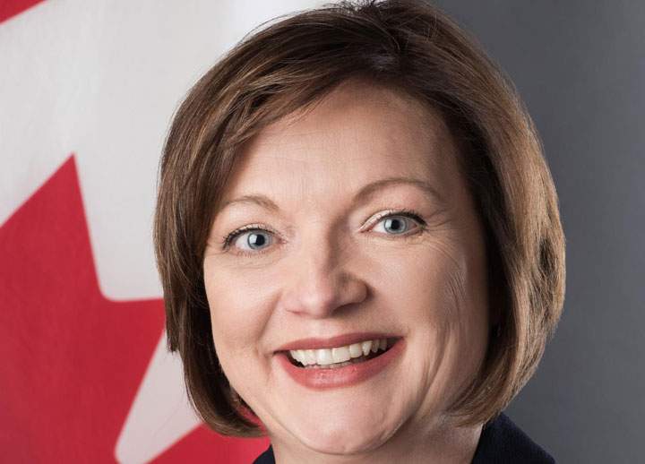 Roxanne Dubé