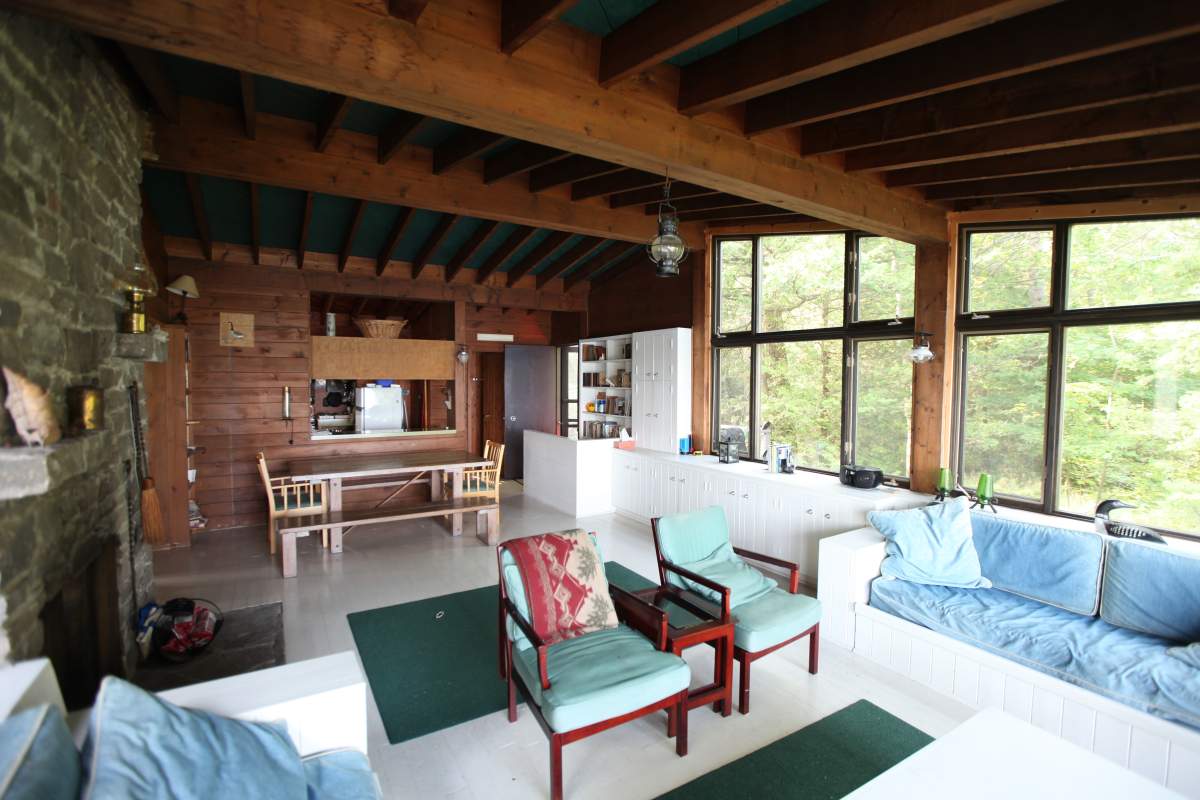 cottage reno