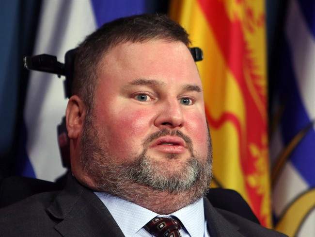 Steven Fletcher is to introduce a private member's bill in the legislature Thursday that would change the way the province registers organ donors.