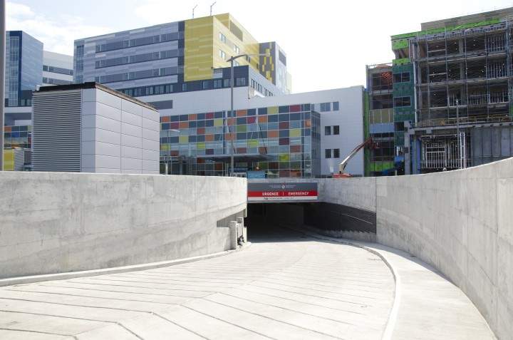 Parking entrance to emergency drop-off