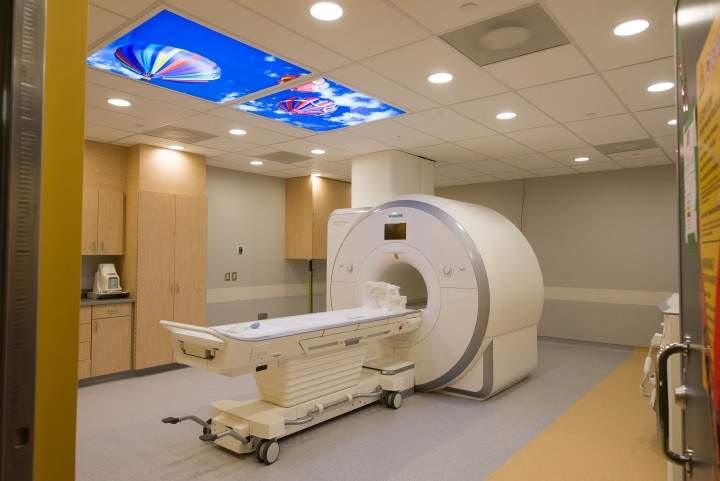 Magnetic resonance imaging, Montreal Children's Hospital