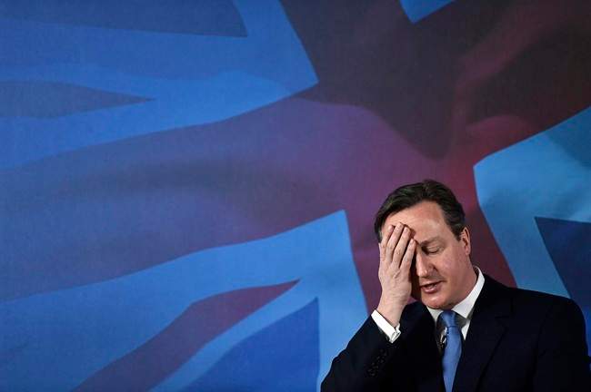 Cameron makes football blunder in UK election speech - image