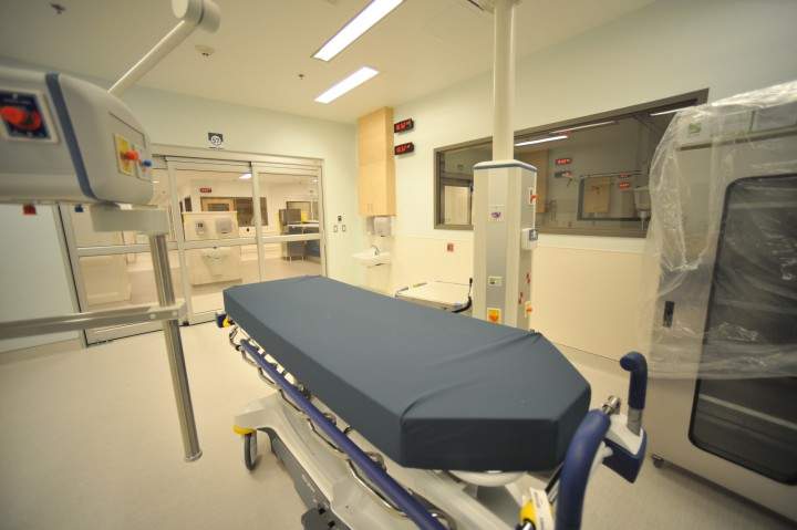 Resuscitation room, Adult Emergency
