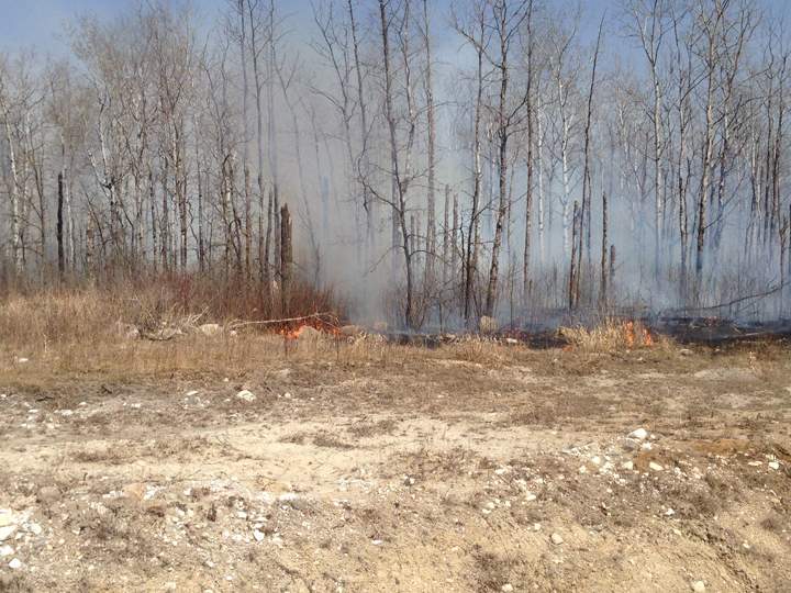 Manitoba fire Winnipeg wind