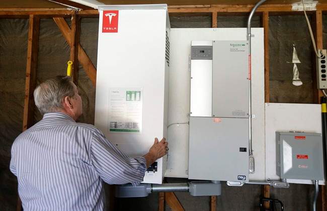 Why living ‘off the grid’ isn’t possible for most Canadians - image