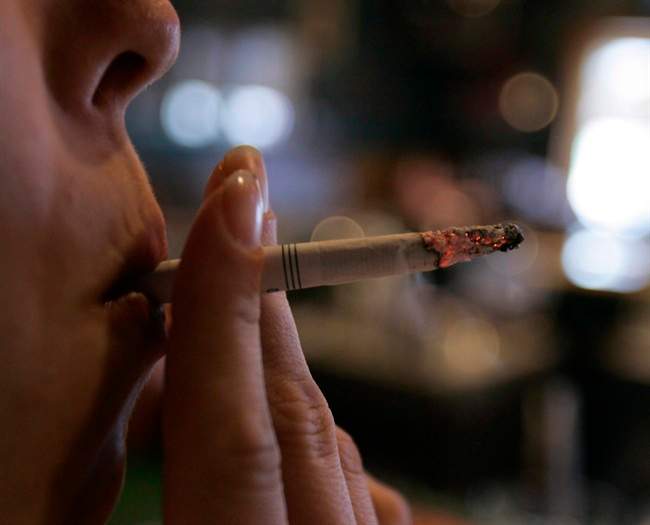 U.S. FDA pushes ahead with move to ban menthol cigarettes