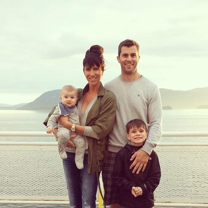 Lisa Dutton with her husband and kids.