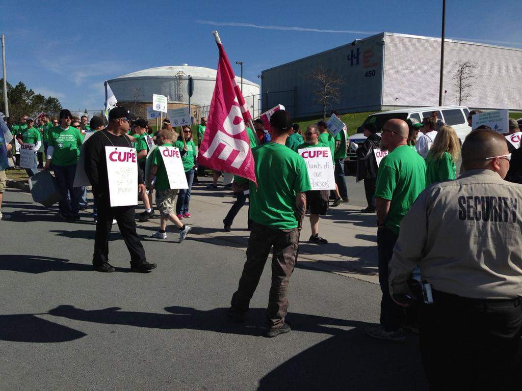 A tentative deal has been reached between Halifax Water and its union.