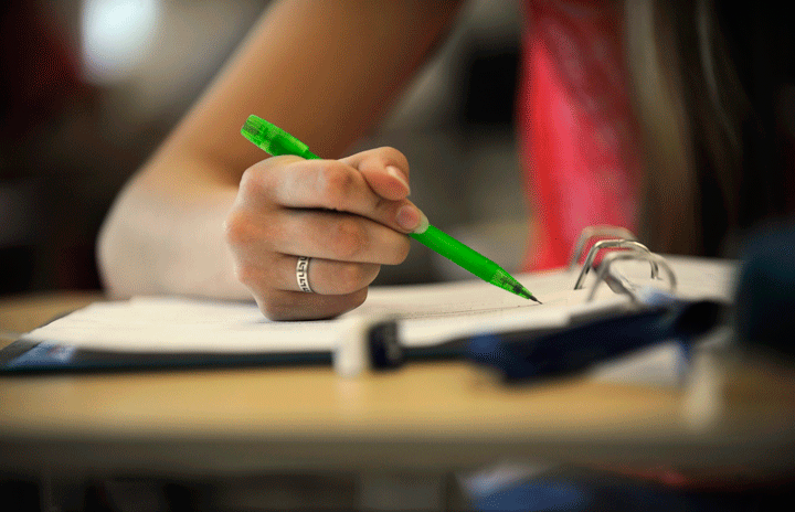 A new report suggests discovery based learning is partly responsible for bringing down math scores.