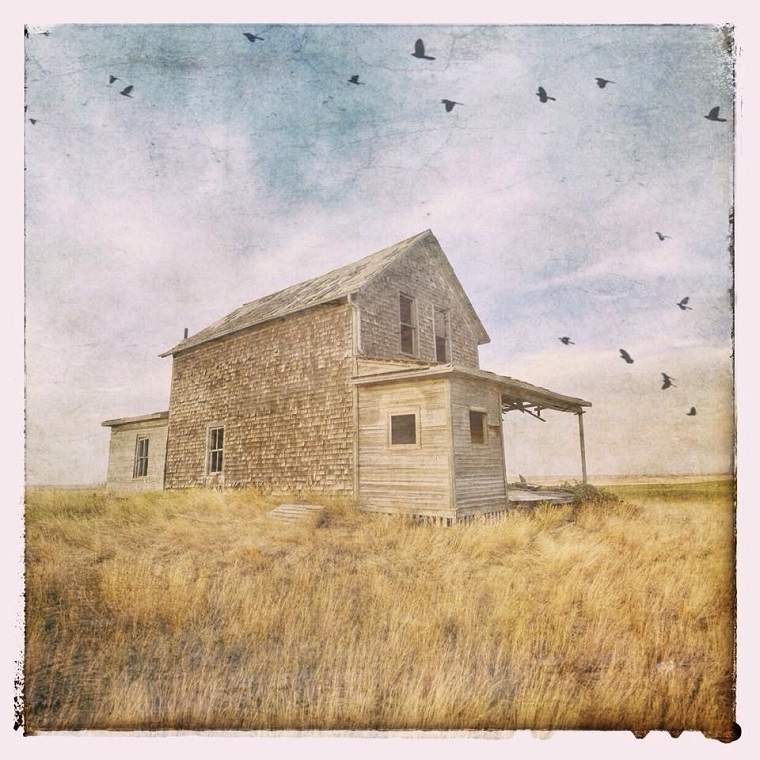 Winnipeg photographer Alexandra Morrison snapped and edited this photo of an abandoned house in Saskatchewan on her iPhone