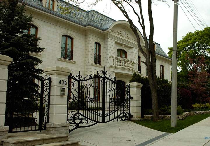 Toronto luxury real estate