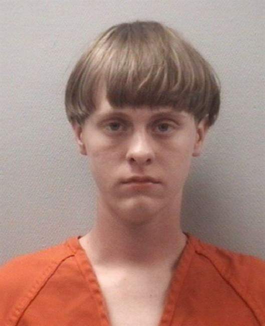 What we know about Charleston church shooting suspect Dylann Roof - image