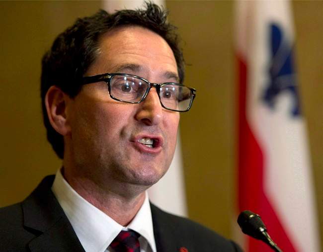Mayor Michael Applebaum announces his resignation at City Hall, Tuesday, June 18, 2013 in Montreal.