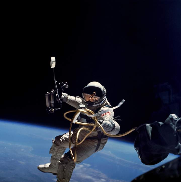 During the Gemini 4 mission on June 3, 1965, Ed White became the first American to conduct a spacewalk. (And no, that’s not a selfie stick.)