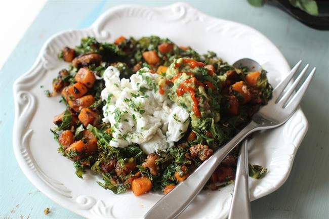 Don't doom yourself to bland egg white omelets. Spice it up!