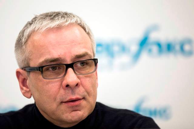 One of the main suspects in the poisoning of ex-Russian agent Alexander Litvinenko says he will be willing to testify at an inquiry into the death.