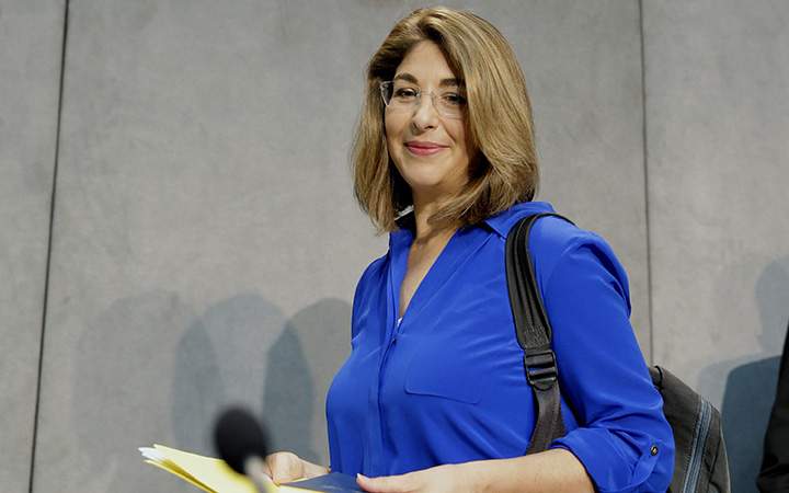 Anti-capitalist eco-crusader Naomi Klein arrives for a news conference at the Vatican Wednesday, July 1, 2015.