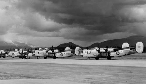 Liberators at Abbotsford.Courtesy of W/C MacKay from the DesMazes collection.