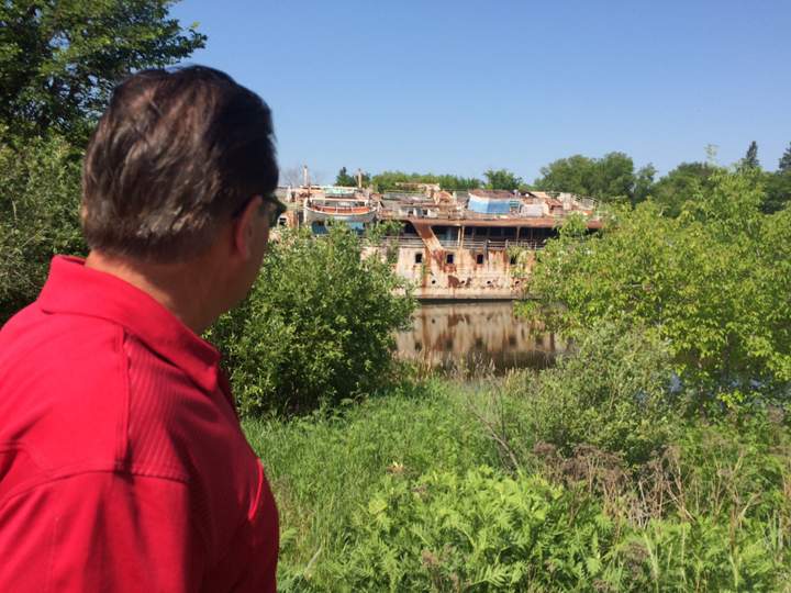 MS Lord Selkirk II Manitoba Red River Selkirk Mayor Larry Johannson