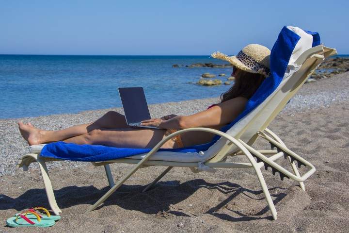 Don’t let your laptops distract you when you’re with your kids.