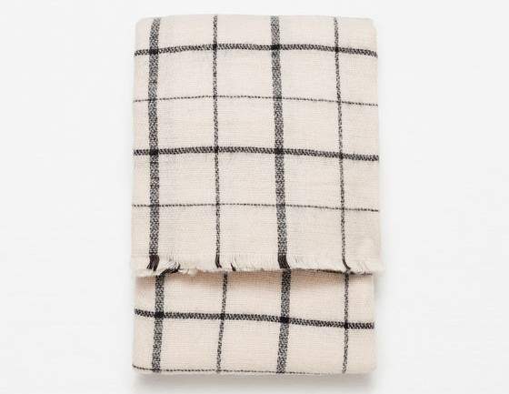 Soft check scarf