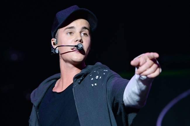 Former 'SNL' writer John Mulaney recalls brush with bratty Justin Bieber