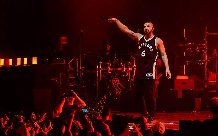 Drake performs during 2015 OVO Fest at Molson Canadian Amphitheatre on August 3, 2015 in Toronto, Canada.