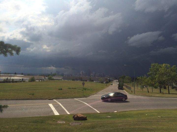 Thunderstorm warning