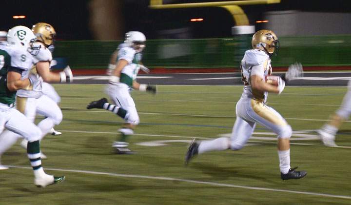 The Saskatchewan Huskies took on the Manitoba Bisons Friday at Griffiths Stadium in Saskatoon.