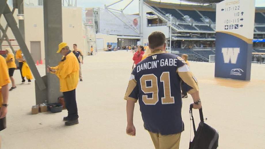 Winnipeg Jets fans trying to get ‘Dancin’ Gabe’ on national stage - image