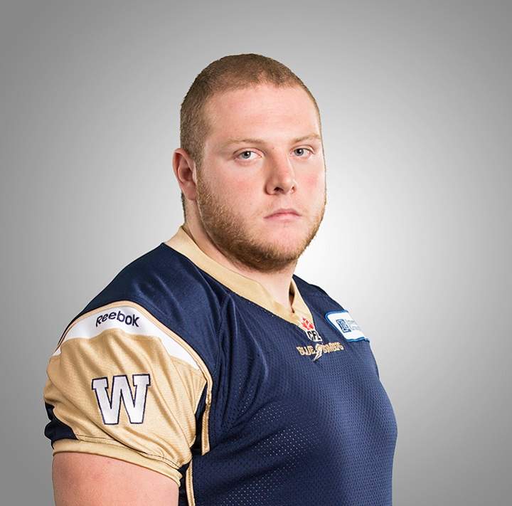Defensive lineman Jake Thomas has signed a one-year contract extension with the Winnipeg Blue Bombers.