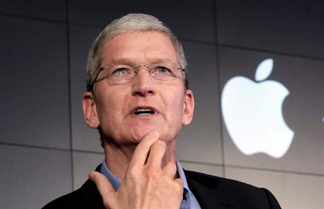Apple Inc. says it has 15 million users on its
streaming-music service, including 6.5 million paying subscribers.