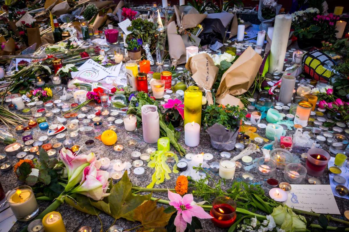 Photo essay: Celebrating life and brotherhood following Paris attacks - image