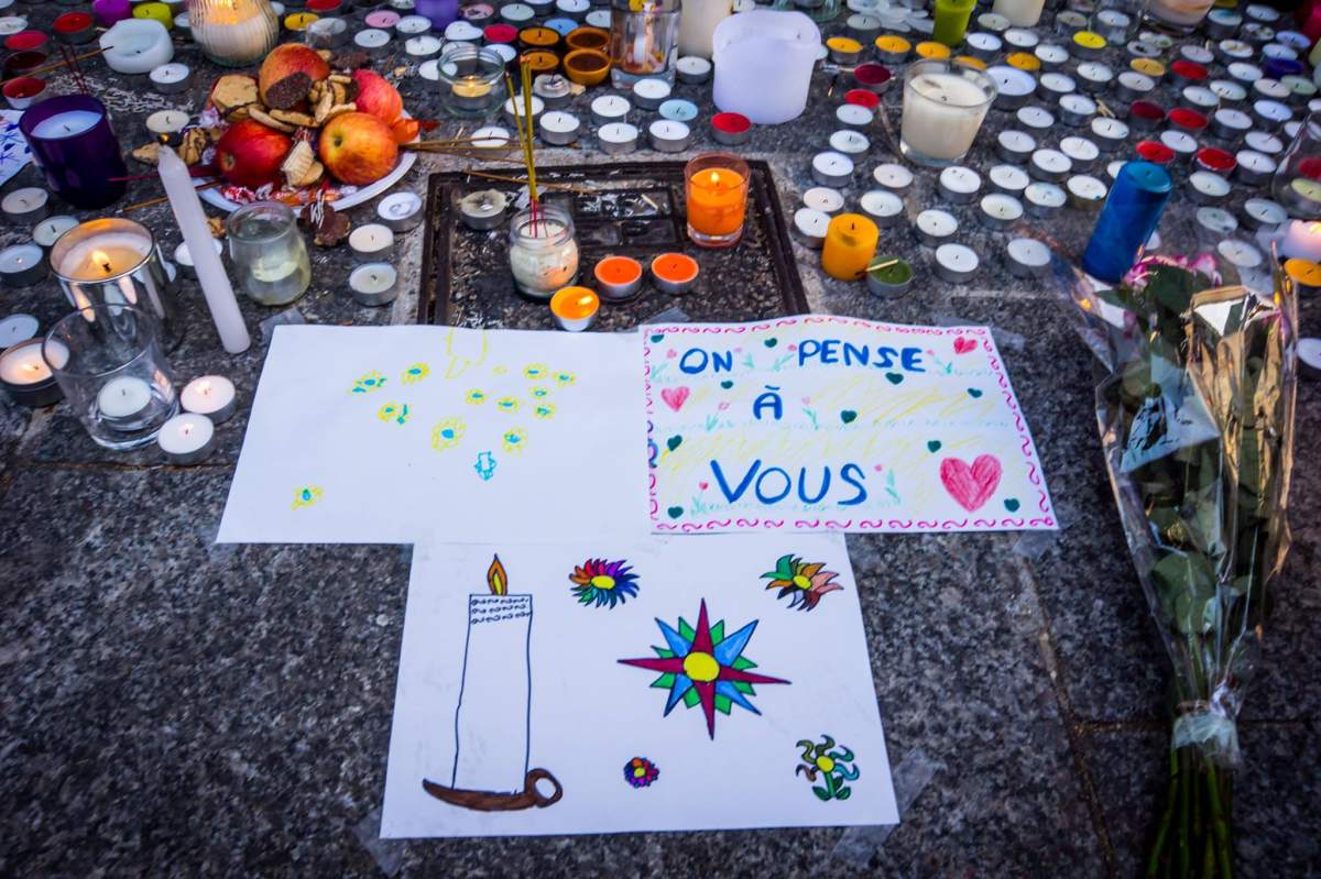 Photo essay: Celebrating life and brotherhood following Paris attacks - image