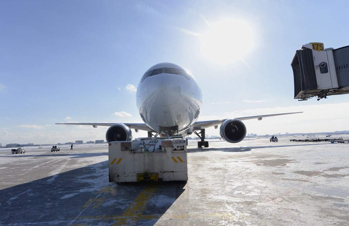 Air Canada, WestJet turn to ‘unusual, creative’ promos on airfares - image