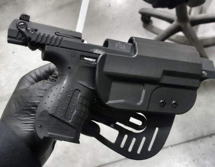 Gun seizure