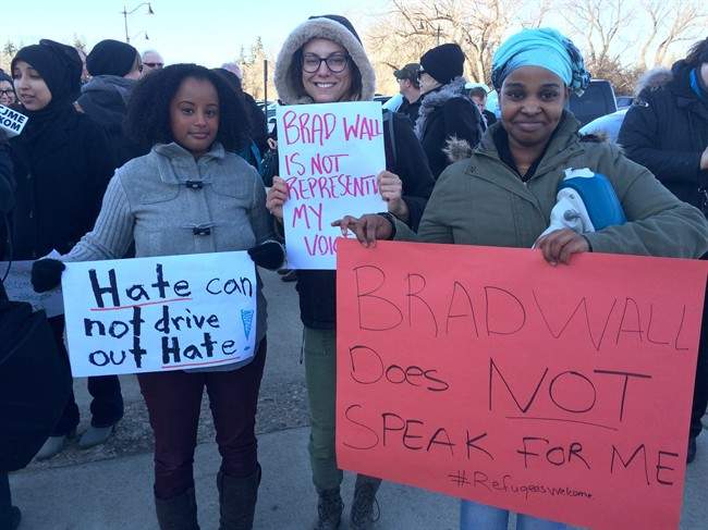 Trudeau sticks to refugee plan despite call from Saskatchewan premier - image