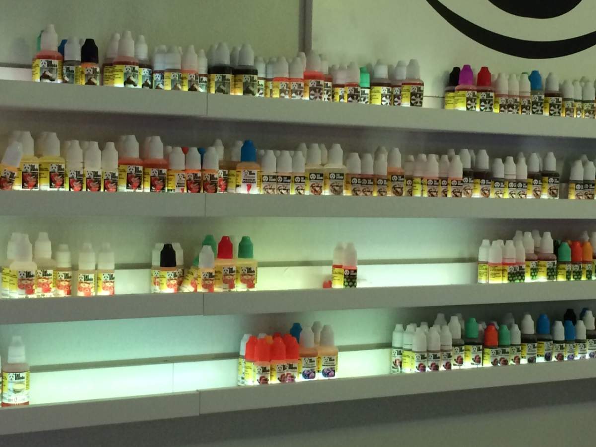 Vaping no longer allowed in public places in Manitoba - image