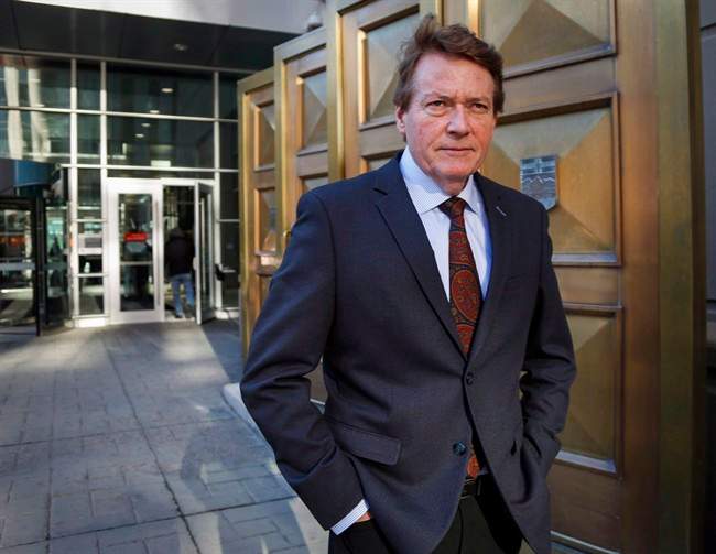 Expert calls ‘Scud Stud’ Arthur Kent a ‘rogue’ candidate - image