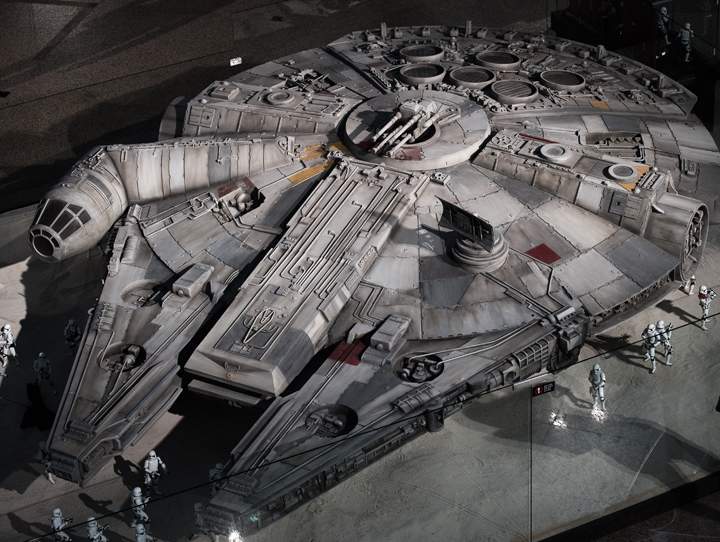 Could the Millennium Falcon really possess hyperdrive?
