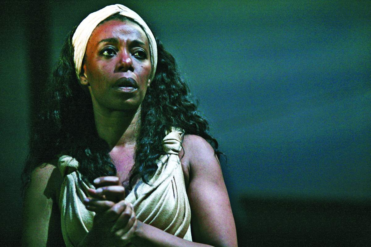 Noma Dumezweni