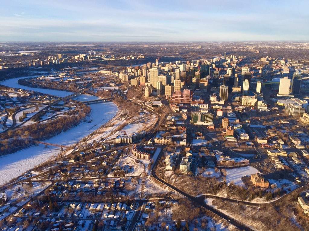 A view of Edmonton from the Global 1 Helicopter. Jan. 30, 2016.