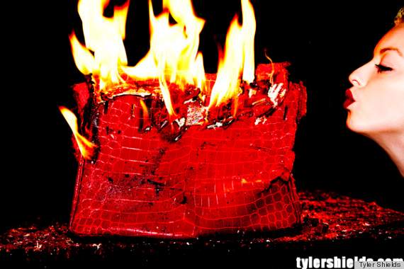 Hermès Birkin bag more valuable than gold or stocks, research finds - image