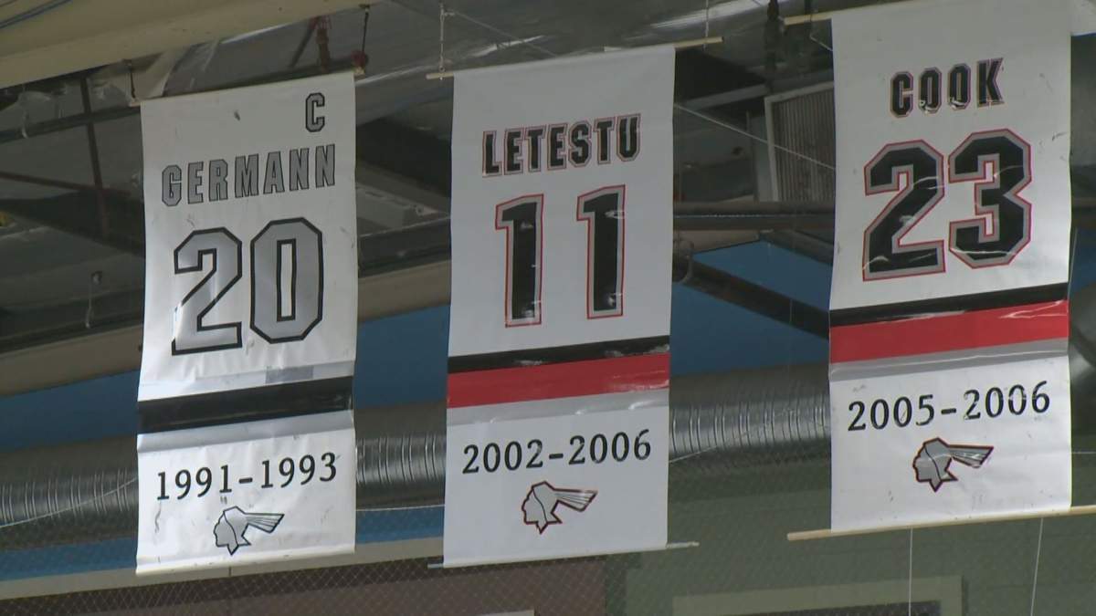 Bonnyville Pontiacs honour homegrown star - image