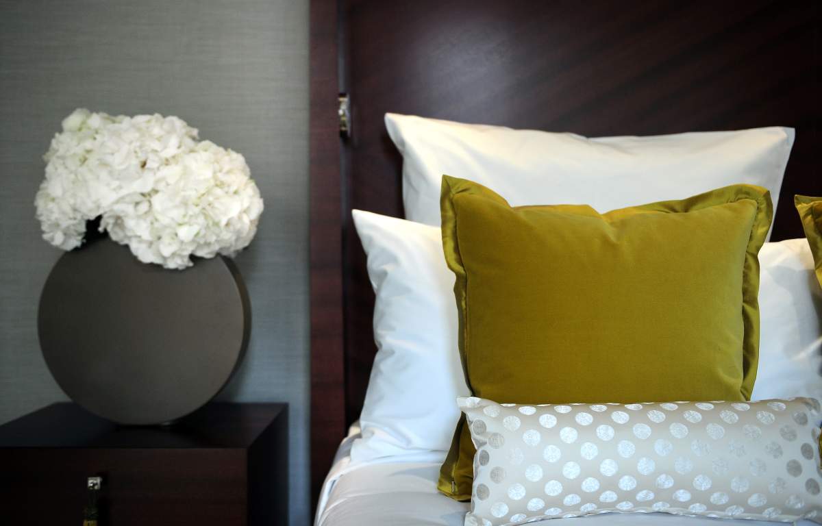 If you're trying to decide between a three and four-star hotel, you may want to save your money.