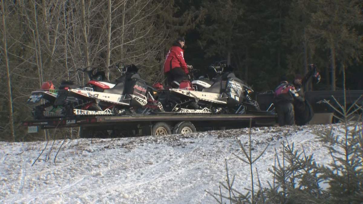 SThe governing body for snowmobiling in Manitoba says the sport is getting more popular this winter, thanks to COVID-19 restrictions.