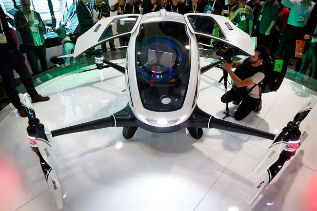 Researcher warns Calgary city council self-driving cars could make LRT obsolete - image